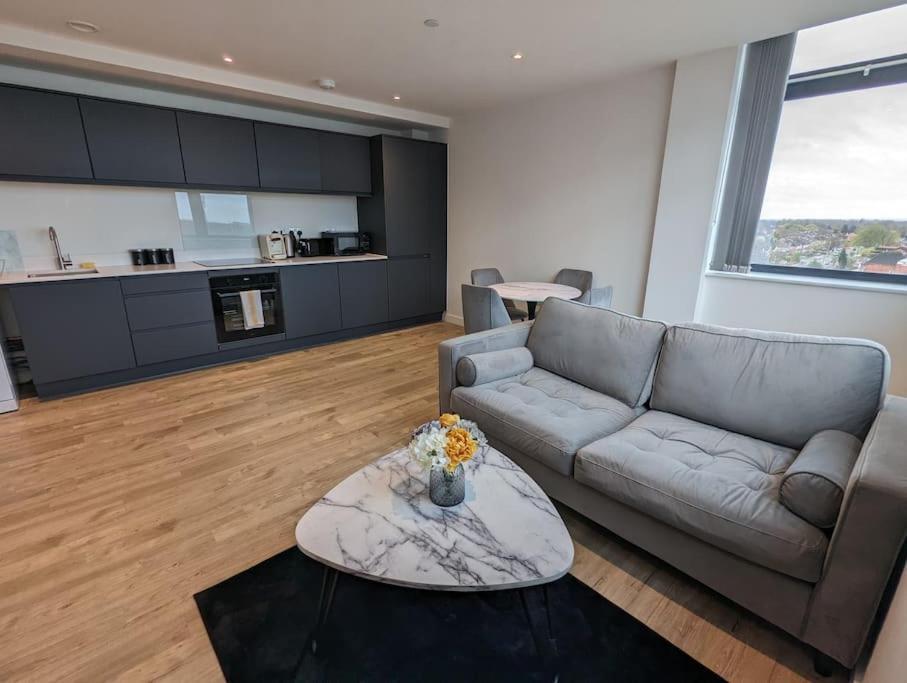 Lovely 1 Bed Apartment - Old Trafford Mánchester Exterior foto